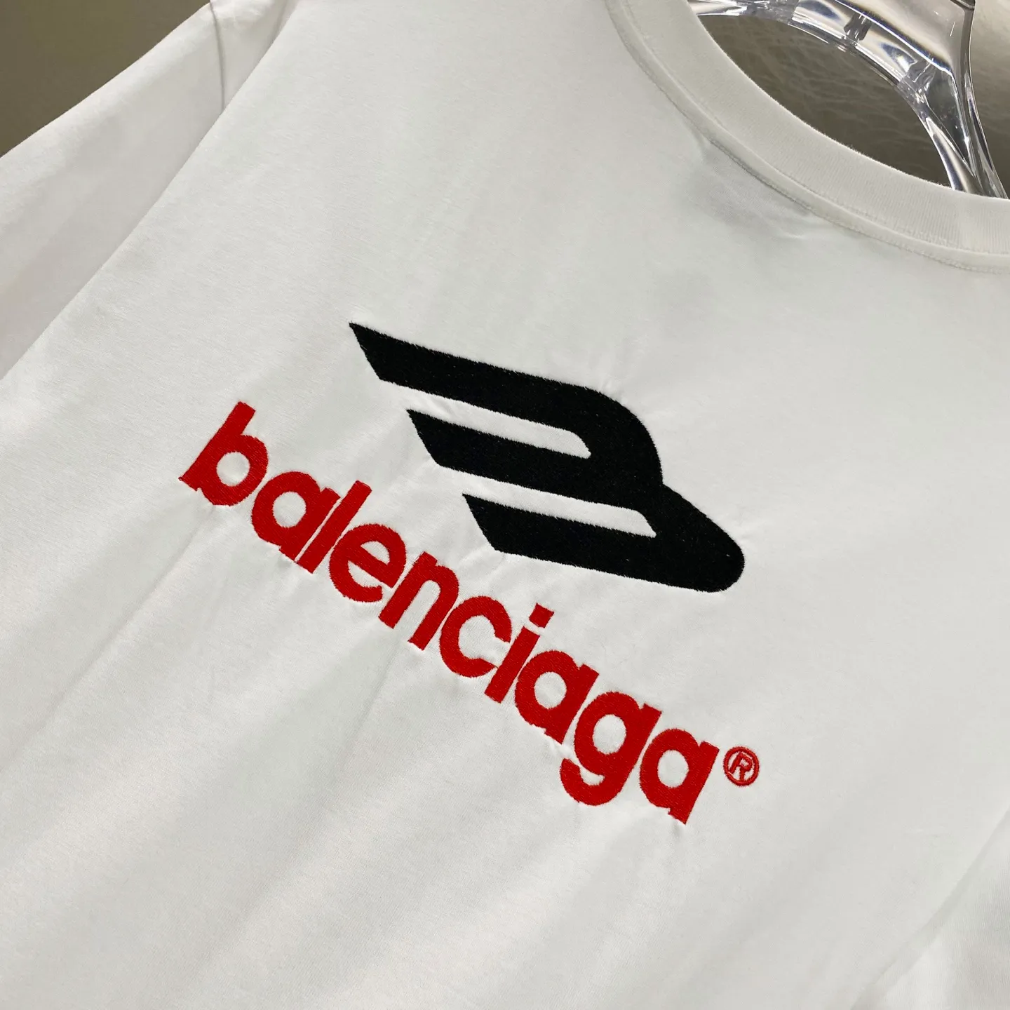 /Balenciaga 3M LOGO T （ 、 ） ▪ : 260 ， ▪ 32S ，260 ； 32s+70D ：95/ *5% 。 Breathable， ，Breathable ； ， ， 。 Breathable， ，Breathable ； 。 32 Premium ，70D ， ， 。 ▪ New Arrival ▪ Same Style ▪ ▪ ：Black White Size：S M L XL